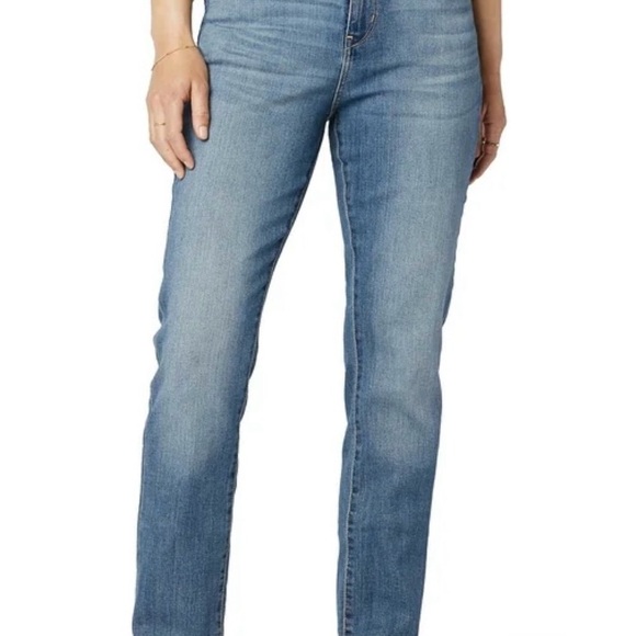 Levi's Denim - Levi's Light Blue Straight Leg Women's Jeans Size 12L W31 L34